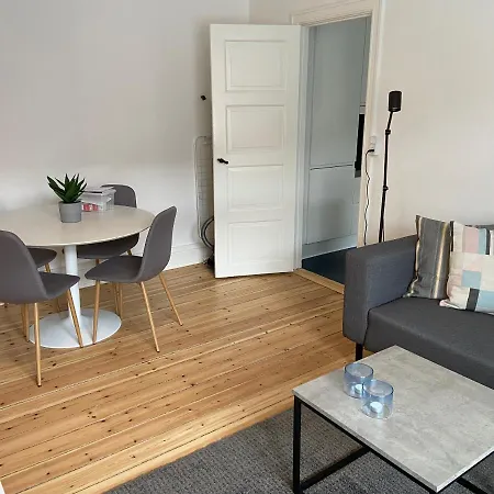 Osterbro 1036 * København